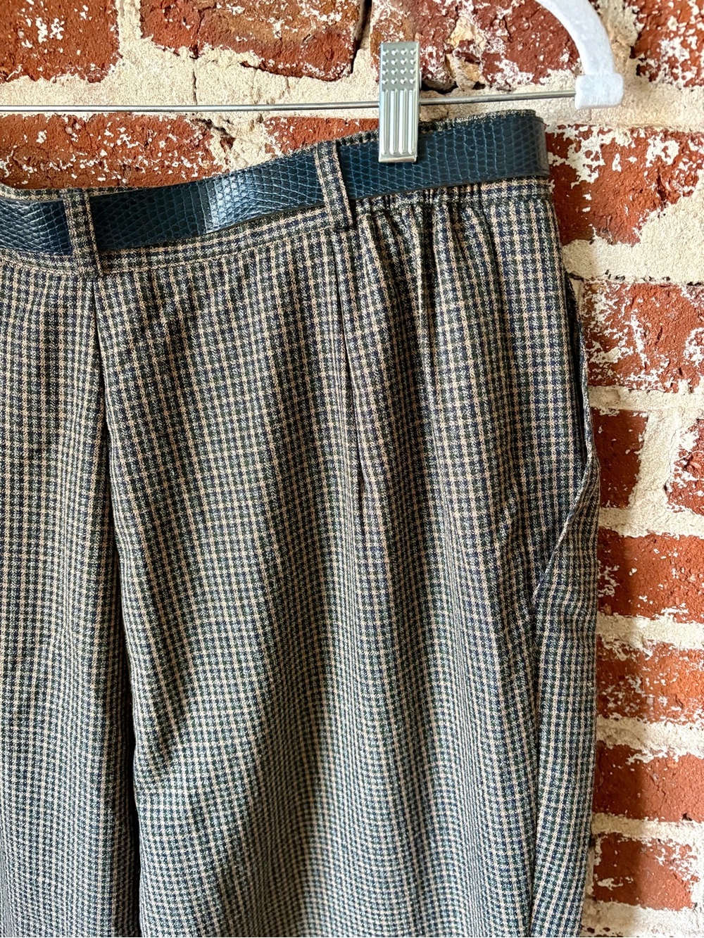 NWT Vintage Worthington Pleated, Belted, Plaid Navy, Green & Tan Trousers - Picture 8 of 8